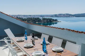 Modern Seaside Apartment with Terrace in Trogir