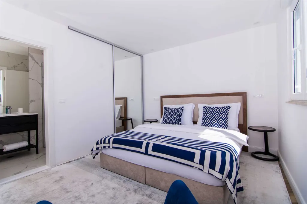 Modern Penthouse Apartment with Sea View in Trogir