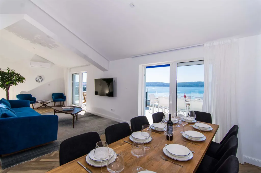 Modern Penthouse Apartment with Sea View in Trogir
