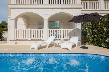 Family Villa with Pool in Grebastica