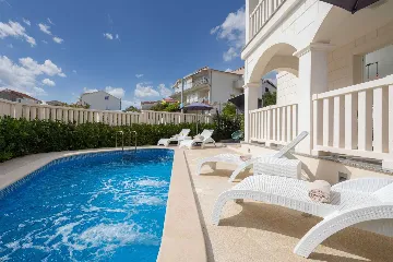 Family Villa with Pool in Grebastica
