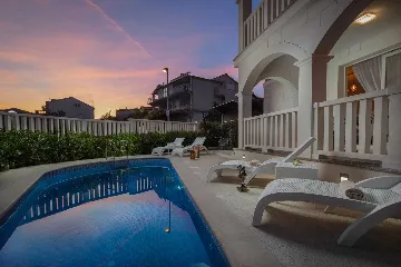 Family Villa with Pool in Grebastica