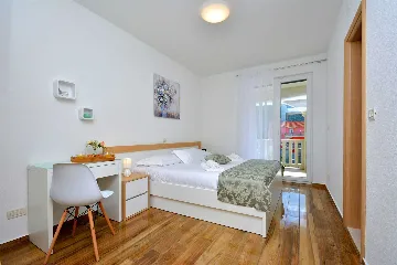 Family Villa with Pool in Grebastica