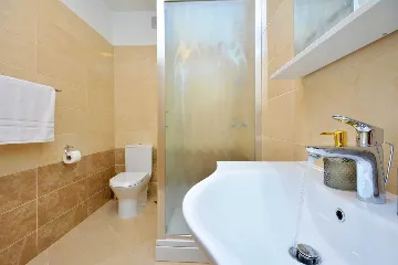 Family Villa with Pool in Grebastica