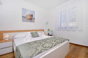 Family Villa with Pool in Grebastica