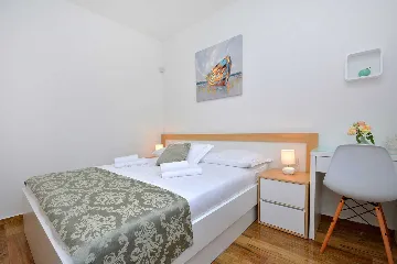 Family Villa with Pool in Grebastica