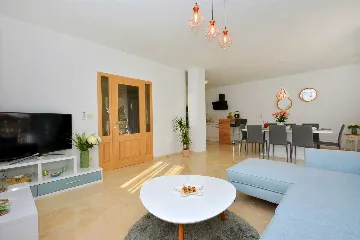 Family Villa with Pool in Grebastica