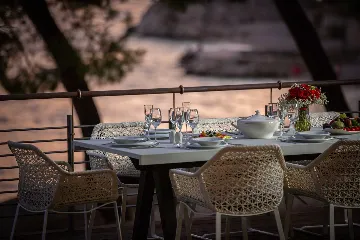 Beachfront Villa Retreat with Jacuzzi in Omiš