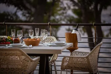 Beachfront Villa Retreat with Jacuzzi in Omiš