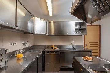 Beachfront Villa Retreat with Jacuzzi in Omiš