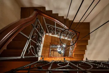 Beachfront Villa Retreat with Jacuzzi in Omiš