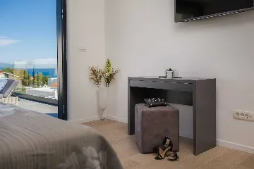 Elegant Seaview Villa with Pool in Okrug Gornji