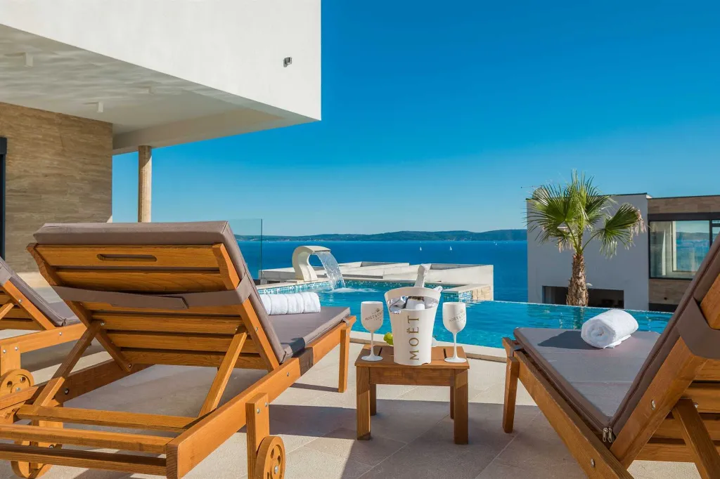 Elegant Seaview Villa with Pool in Okrug Gornji