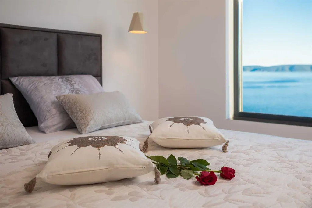 Elegant Seaview Villa with Pool in Okrug Gornji