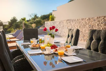 Elegant Seaview Villa with Pool in Okrug Gornji