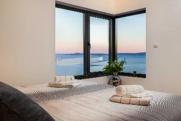 Elegant Seaview Villa with Pool in Okrug Gornji