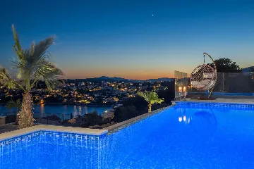 Elegant Seaview Villa with Pool in Okrug Gornji