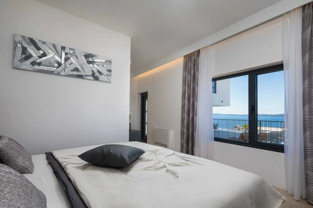 Contemporary Seaside Villa with Pool in Okrug Gornji