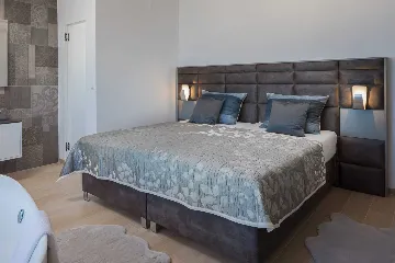 Contemporary Seaside Villa with Pool in Okrug Gornji