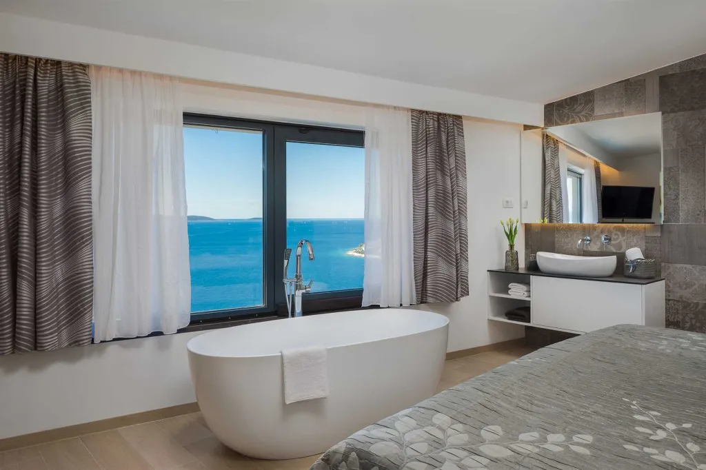 Contemporary Seaside Villa with Pool in Okrug Gornji