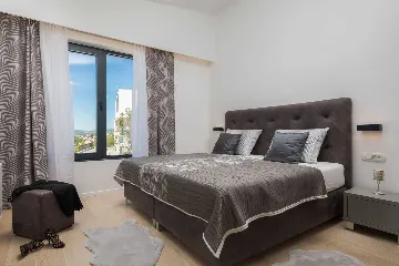 Contemporary Seaside Villa with Pool in Okrug Gornji