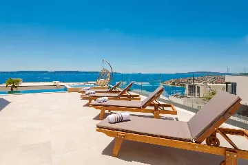 Contemporary Seaside Villa with Pool in Okrug Gornji