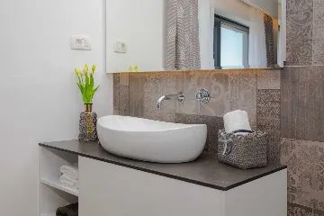 Contemporary Seaside Villa with Pool in Okrug Gornji