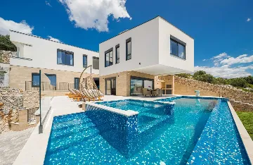 Contemporary Seaside Villa with Pool in Okrug Gornji