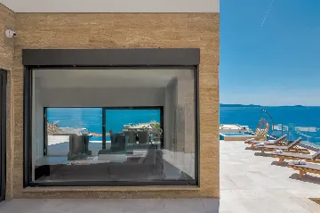 Contemporary Seaside Villa with Pool in Okrug Gornji