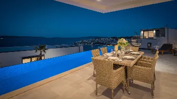 Contemporary Seaside Villa with Pool in Okrug Gornji