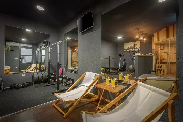 Contemporary Villa with Infinity Pool in Makarska