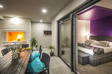 Contemporary Villa with Infinity Pool in Makarska