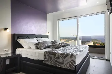 Contemporary Villa with Infinity Pool in Makarska