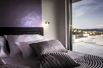 Contemporary Villa with Infinity Pool in Makarska