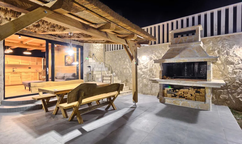 Seaside Escape Villa with Pool – Murter