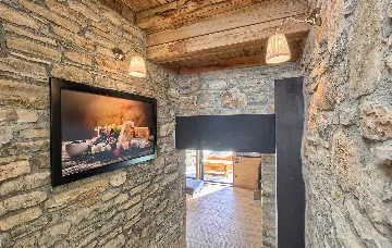 Seaside Escape Villa with Pool – Murter