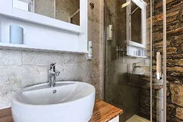 Seaside Escape Villa with Pool – Murter