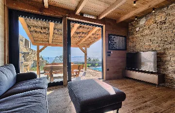 Seaside Escape Villa with Pool – Murter