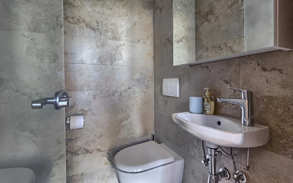 Seaside Escape Villa with Pool – Murter