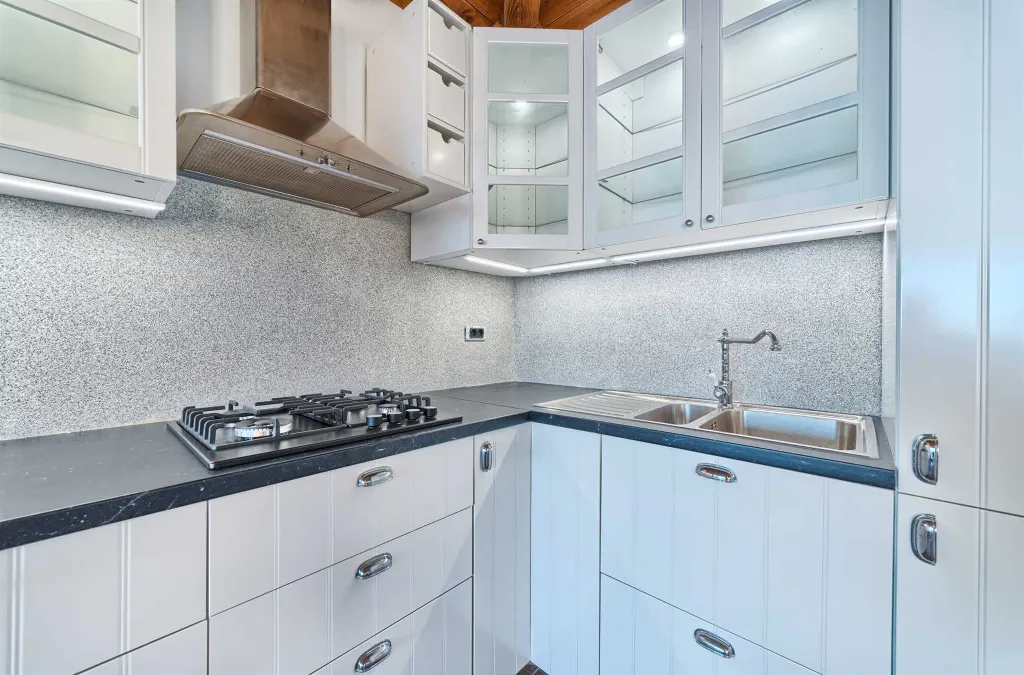 Beachfront Bungalow Retreat Murter