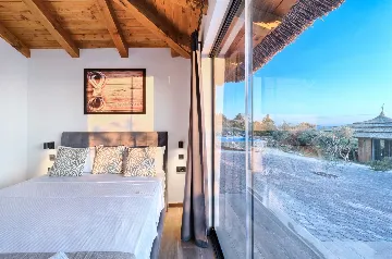 Seaside Bungalow Retreat with Private Pool, Murter