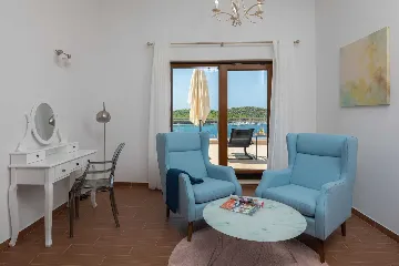 Modern 5-Bedroom Villa with Heated Pool in Rogoznica