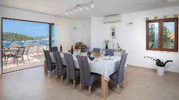 Modern 5-Bedroom Villa with Heated Pool in Rogoznica