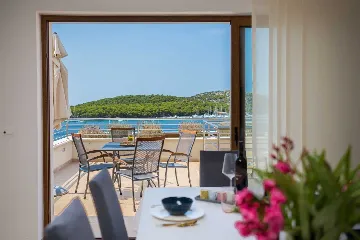 Modern 5-Bedroom Villa with Heated Pool in Rogoznica