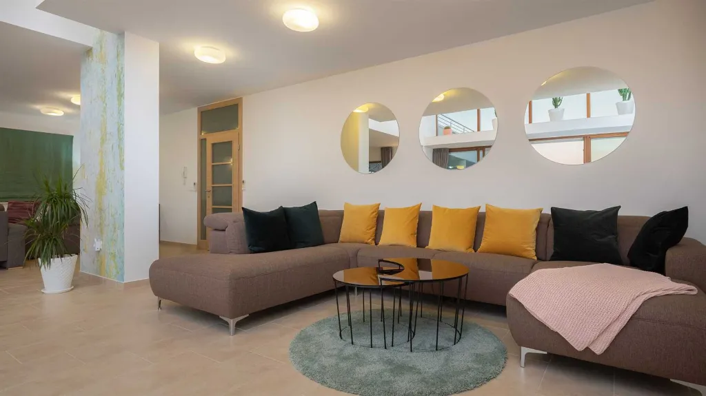 Modern 5-Bedroom Villa with Heated Pool in Rogoznica