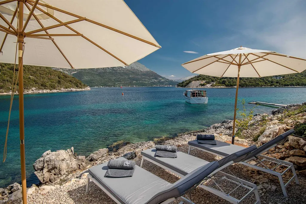Modern Villa with Infinity Pool in Korcula