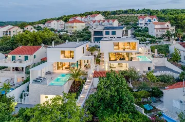 Two-Villa Retreat With Pools in Sutivan