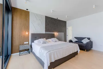 Two-Villa Retreat With Pools in Sutivan