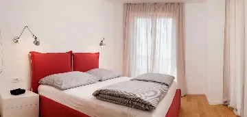 Seaside Infinity Villa with Pool, Rogoznica