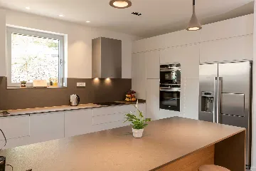 Seaside Infinity Villa with Pool, Rogoznica